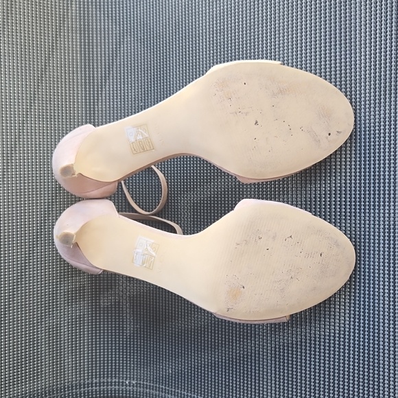 Size 10 - Aldo Strappy Sandals - Picture 8 of 9